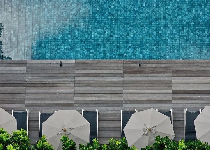 Klapsons The River Residences Hotel