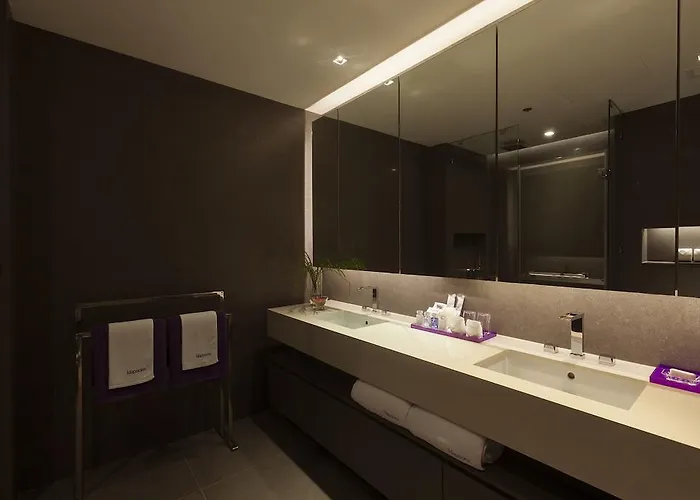 Klapsons The River Residences 4*