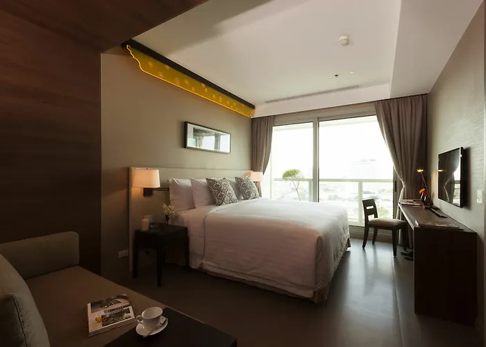 Klapsons The River Residences Hotel Bangkok