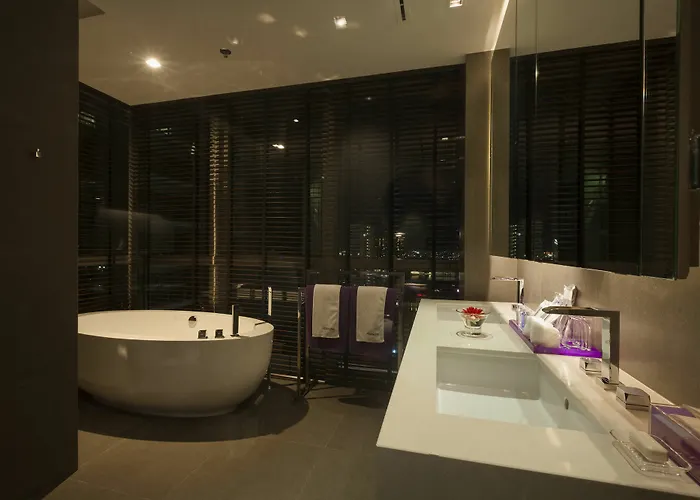 Klapsons The River Residences 4*