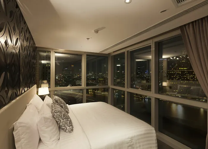 Klapsons The River Residences 4*
